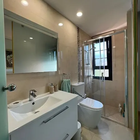 Tatil Evi Cosy Three Bedroom In