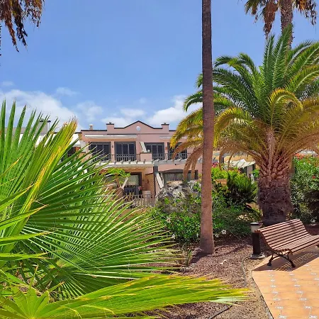 Cosy Three Bedroom In Costa Adeje (Tenerife)